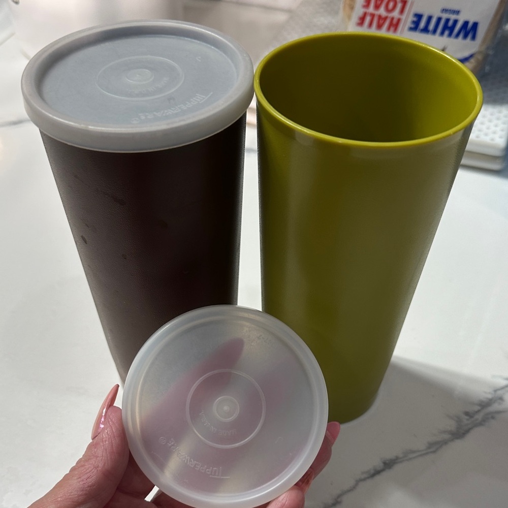 Tupperware Black and Green Tumblers with Lids